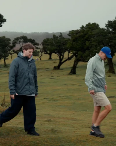 WIDE 2.00_28_47_14.Still080