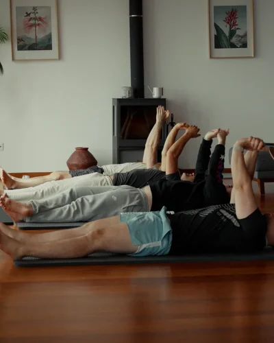 WIDE 2.01_07_53_03.Still100